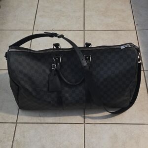 Elegant Black Checkered Men's Duffel Bag